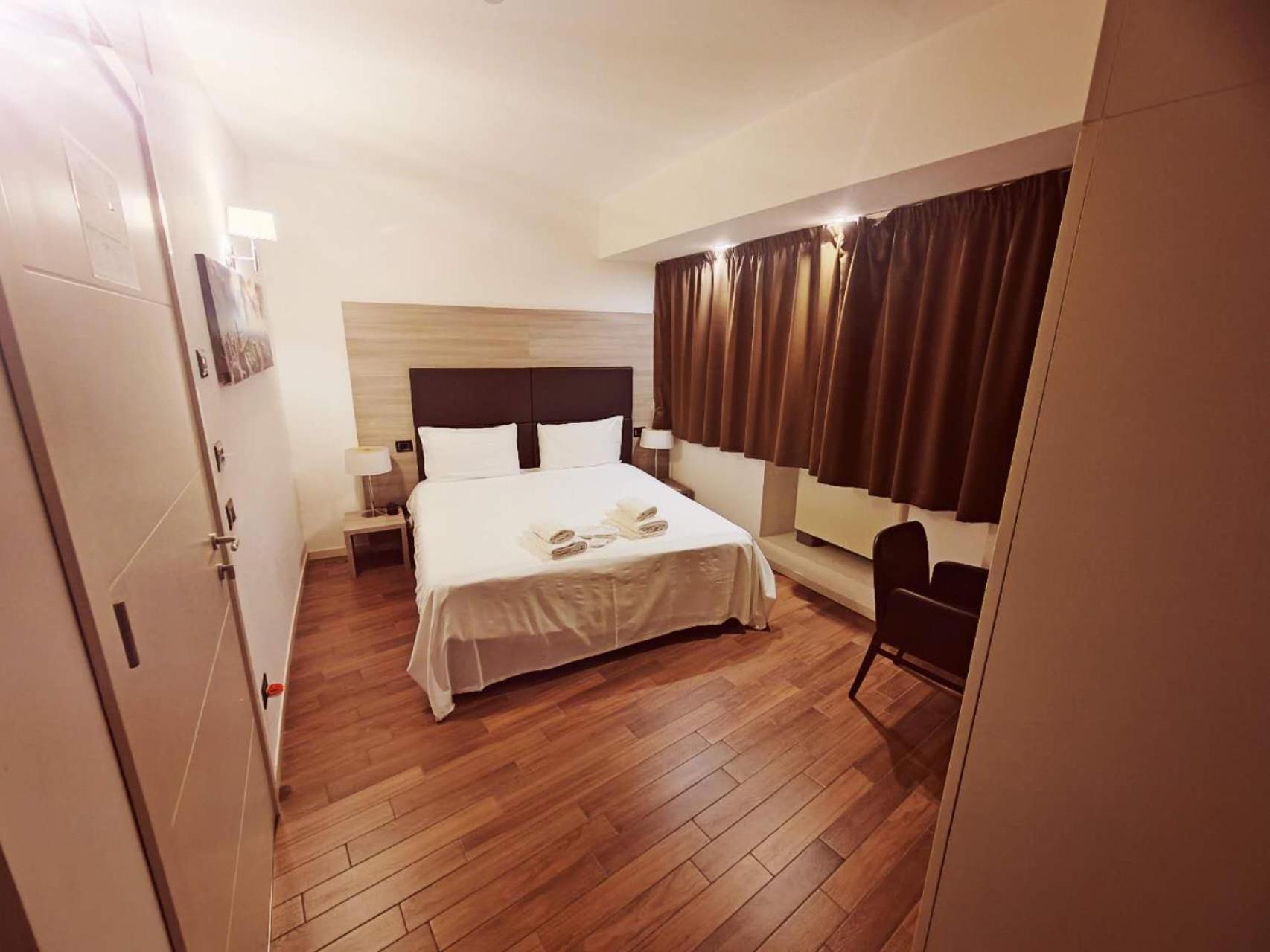 Hotel Nuvola Прато Экстерьер фото