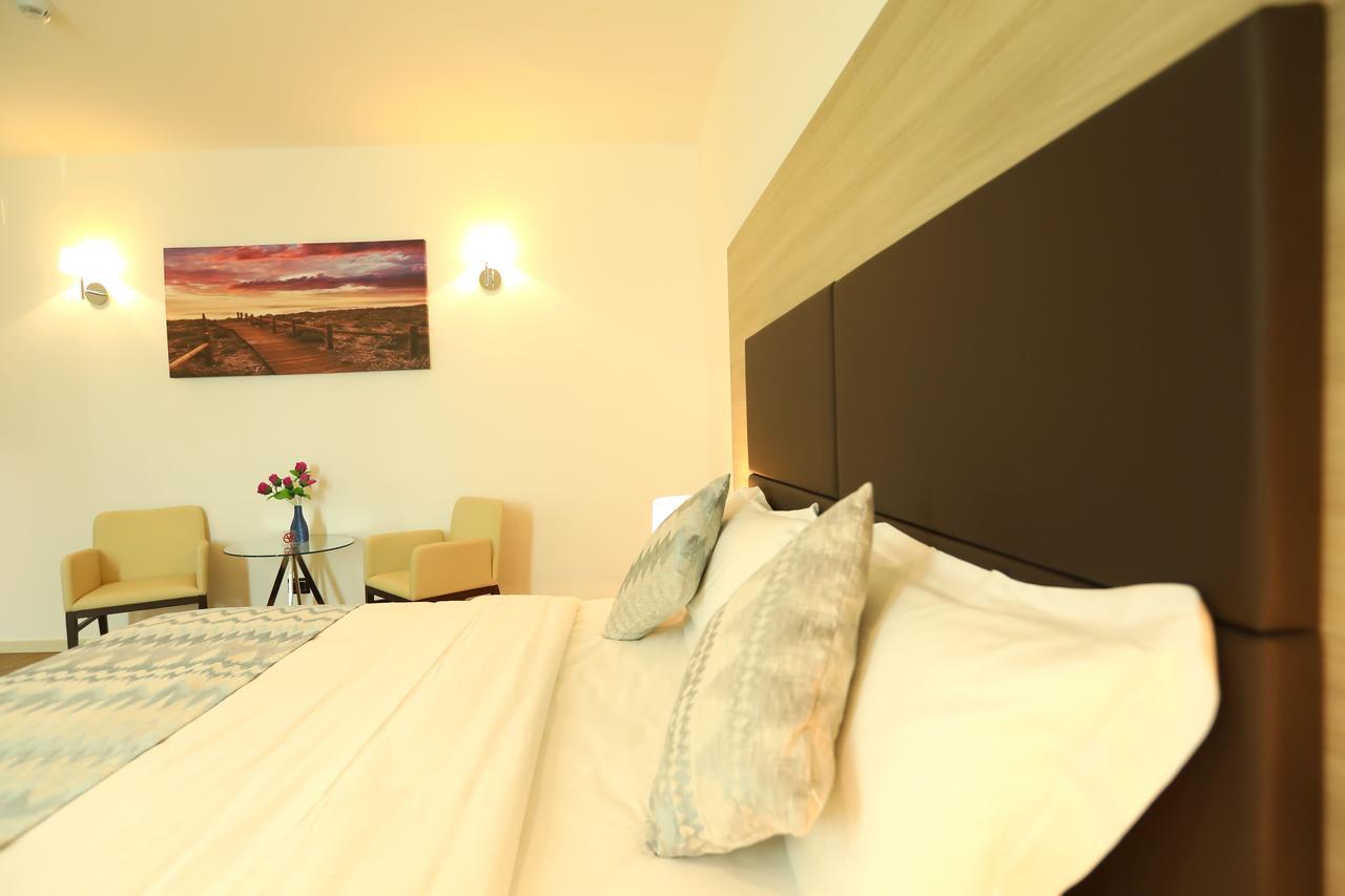 Hotel Nuvola Прато Экстерьер фото