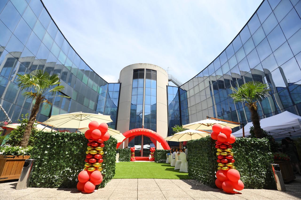 Hotel Nuvola Прато Экстерьер фото