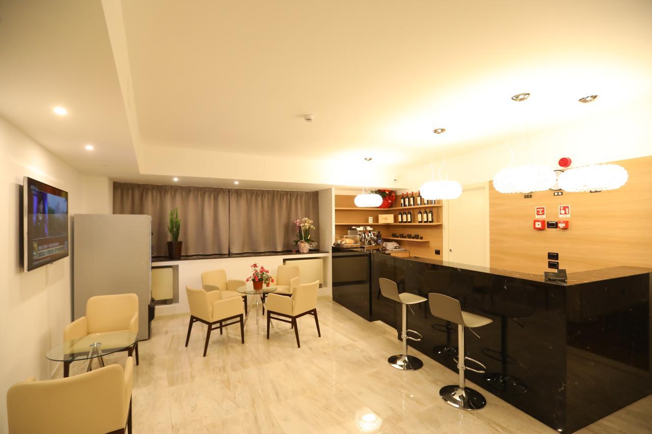 Hotel Nuvola Прато Экстерьер фото